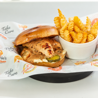 Grilled Chicken Sandwich Combo